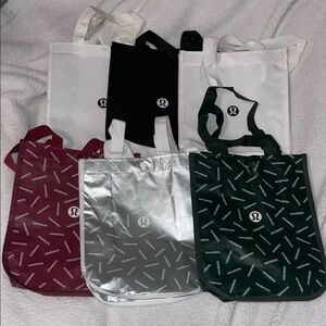 set of 6 small lululemon shopping bags